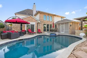 2228 Condor St, Grand Prairie, TX 75052 - Photo 3