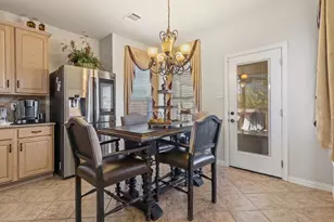 2228 Condor St, Grand Prairie, TX 75052 - Photo 23
