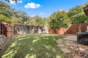 609 Rosemead Dr, Euless, TX 76039 - Photo 37