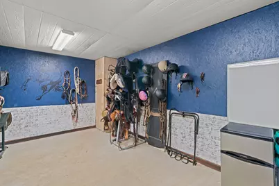 9345 County Road 519, Alvarado, TX 76009 - Photo 9