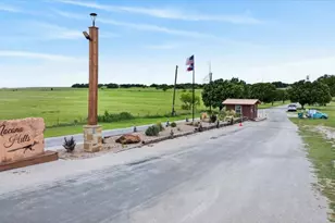 203 Fairway Dr, Nocona, TX 76255 - Photo 33