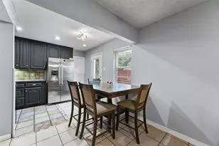 14004 Cimarron Dr, Balch Springs, TX 75180 - Photo 7