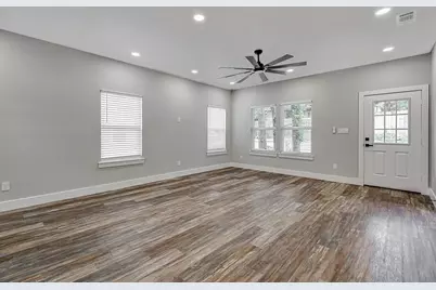 90 Live Oak Street, Alvarado, TX 76009 - Photo 5