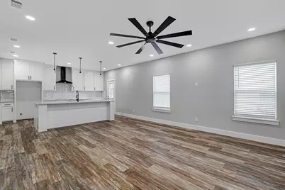 90 Live Oak Street, Alvarado, TX 76009 - Photo 3