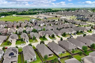 8604 Holliday Creek Way, McKinney, TX 75071 - Photo 35