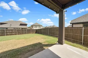 2804 Creekhollow Ct, Denton, TX 76226 - Photo 35