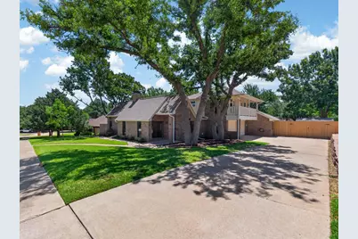 1515 Mission Hills Lane, Corinth, TX 76210 - Photo 3