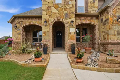 207 Tamiami Trail, Haslet, TX 76052 - Photo 3
