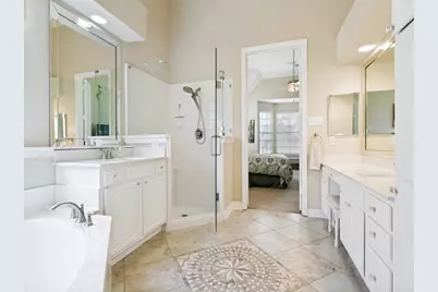 1209 Queen Guinevere Drive, Lewisville, TX 75056 - Photo 15