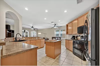 510 Jefferson Lane, Lake Dallas, TX 75065 - Photo 3