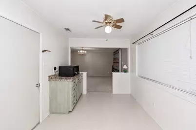 805 Long Drive, Mineral Wells, TX 76067 - Photo 7
