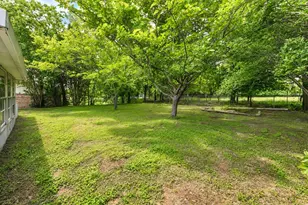 805 Long Dr, Mineral Wells, TX 76067 - Photo 15