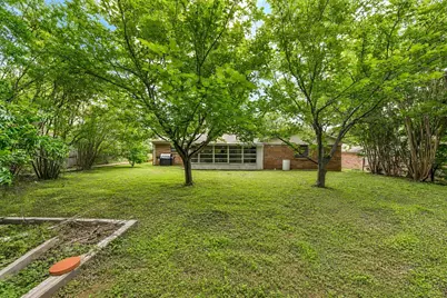 805 Long Drive, Mineral Wells, TX 76067 - Photo 13