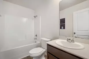 2105 Langford St, Greenville, TX 75401 - Photo 9