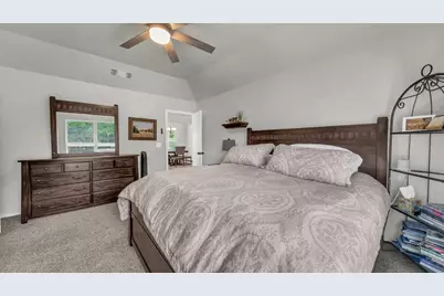 8012 Ravenswood Road, Granbury, TX 76049 - Photo 11