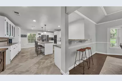 8012 Ravenswood Road, Granbury, TX 76049 - Photo 7