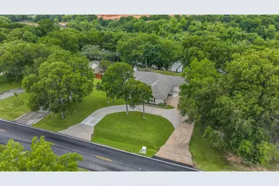 8012 Ravenswood Road, Granbury, TX 76049 - Photo 3