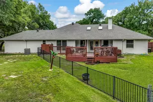 8012 Ravenswood Rd, Granbury, TX 76049 - Photo 23
