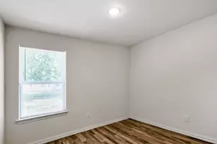 426 E Monterey St, Denison, TX 75021 - Photo 5