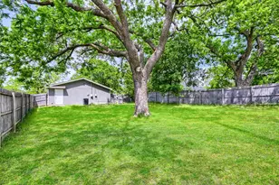 426 E Monterey St, Denison, TX 75021 - Photo 15