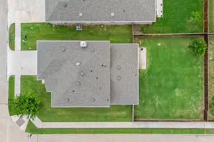1145 Vernon Dr, Aubrey, TX 76227 - Photo 3