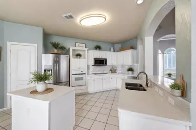 1184 Pleasant Oaks Drive, Lewisville, TX 75067 - Photo 9