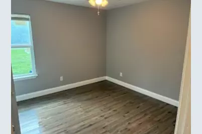 107 E Miller, Whitewright, TX 75491 - Photo 11