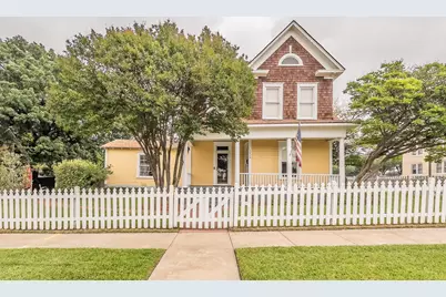 1419 Lipscomb Street, Fort Worth, TX 76104 - Photo 1