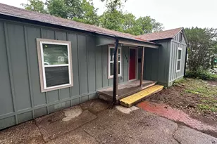 1606 Cherry Ave, Corsicana, TX 75110 - Photo 3