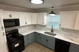 1606 Cherry Ave, Corsicana, TX 75110 - Photo 7