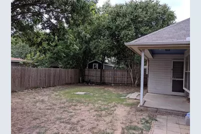 1109 Westgrove Drive, Saginaw, TX 76179 - Photo 17