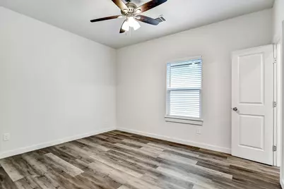 1103 S Montgomery Street, Sherman, TX 75090 - Photo 11