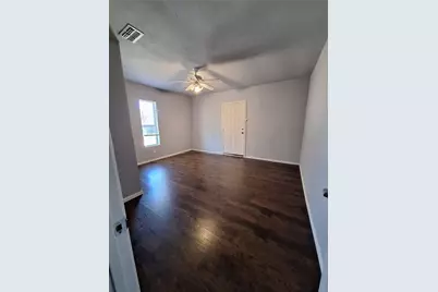 3913 Lee Street, Greenville, TX 75401 - Photo 7