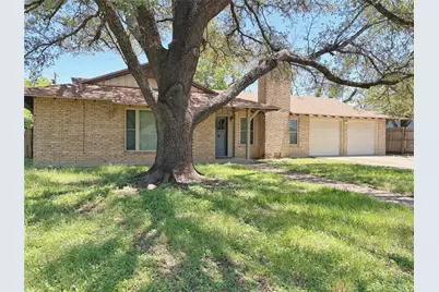 925 Rambler Drive, Waco, TX 76710 - Photo 3