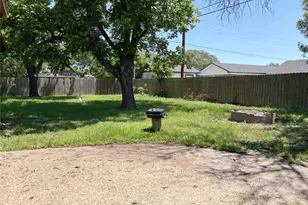 925 Rambler Dr, Waco, TX 76710 - Photo 25