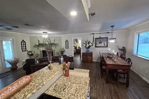 1316 E Apache Trail, Granbury, TX 76048 - Photo 29