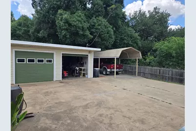 1316 E Apache Trail, Granbury, TX 76048 - Photo 5