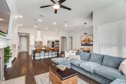 8359 Norwich, The Colony, TX 75056 - Photo 9