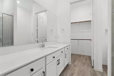2045 Spotted Fawn Drive, Arlington, TX 76005 - Photo 13