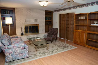 1106 E Franklin Street, Hillsboro, TX 76645 - Photo 11