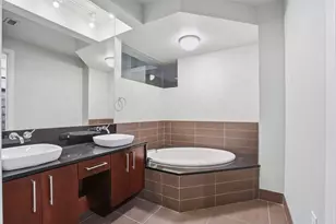 2600 W 7th St, Fort Worth, TX 76107 - Photo 9