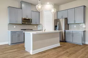 12972 Rockham Ln, Farmers Branch, TX 75234 - Photo 7