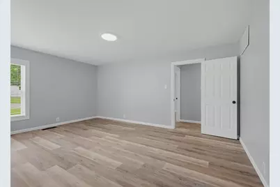 204 N Holly Avenue, Sherman, TX 75092 - Photo 23