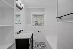 204 N Holly Ave, Sherman, TX 75092 - Photo 17