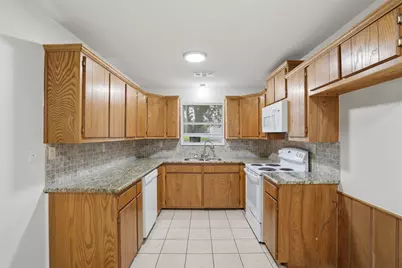 106 Shaw Street #106, Tom Bean, TX 75489 - Photo 9