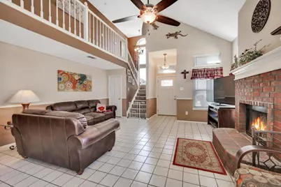 4212 Maryanne Place, Haltom City, TX 76137 - Photo 9