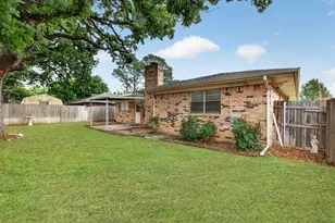 2132 Sandy Ln, Irving, TX 75060 - Photo 21