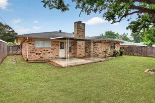2132 Sandy Ln, Irving, TX 75060 - Photo 19