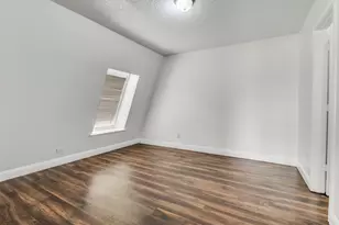 809 E Pioneer Dr, Irving, TX 75061 - Photo 7