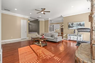 2301 S Williams Avenue, Mt Pleasant, TX 75455 - Photo 5